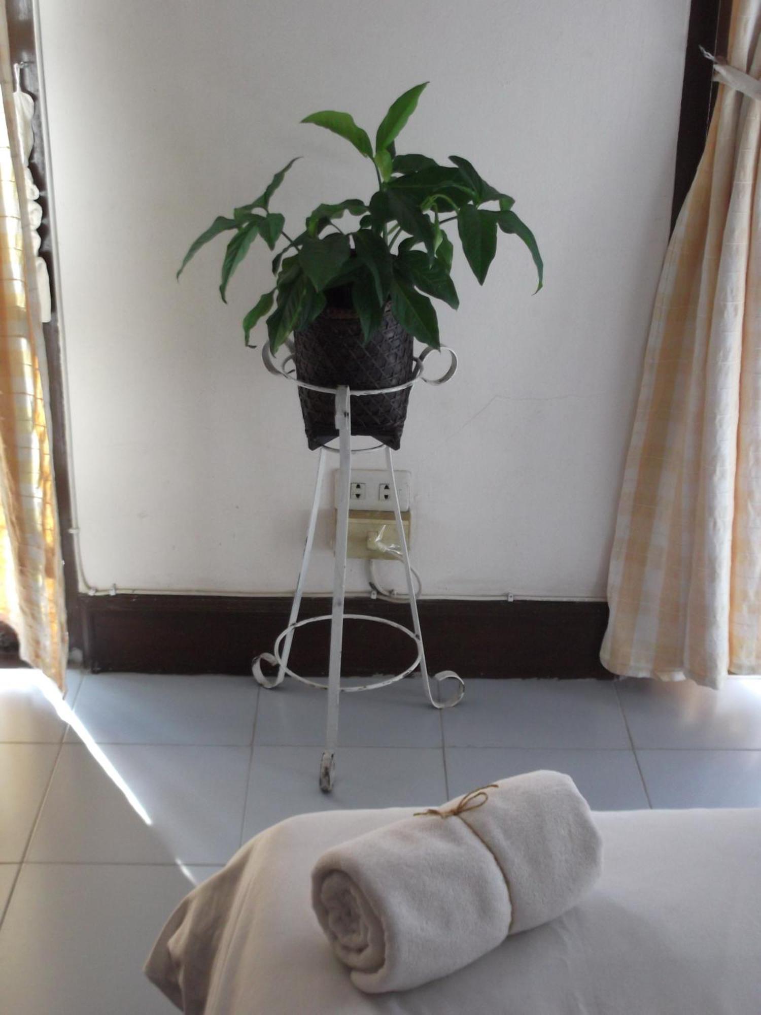 Rim Ping Guest House Chiang Mai Exterior foto